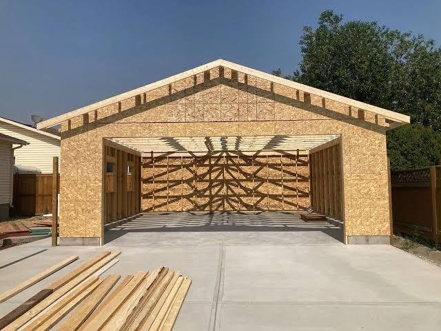 Detached garage development project in Tuscany, Calgary
